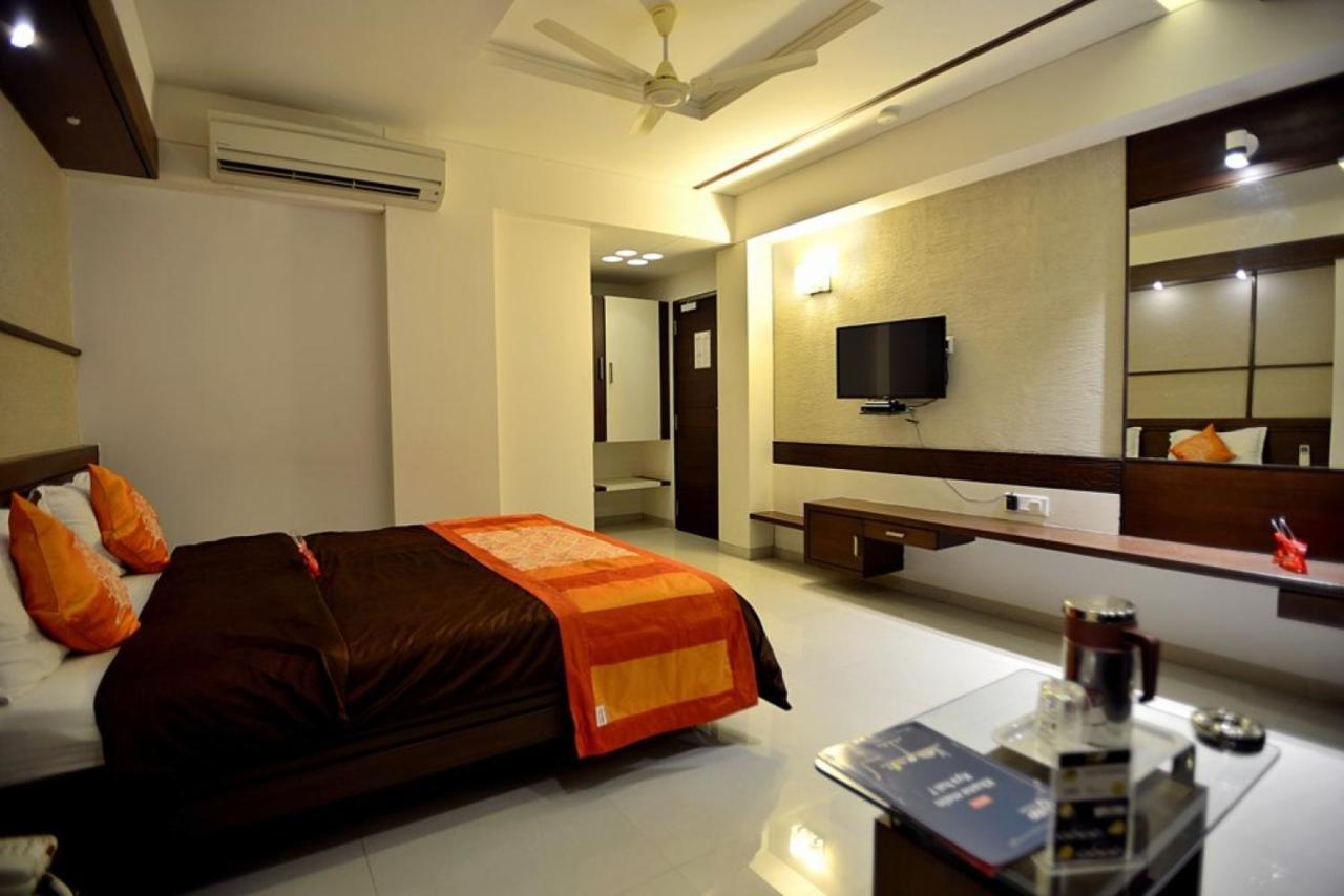 Hotel Marigold Vadodara Extérieur photo